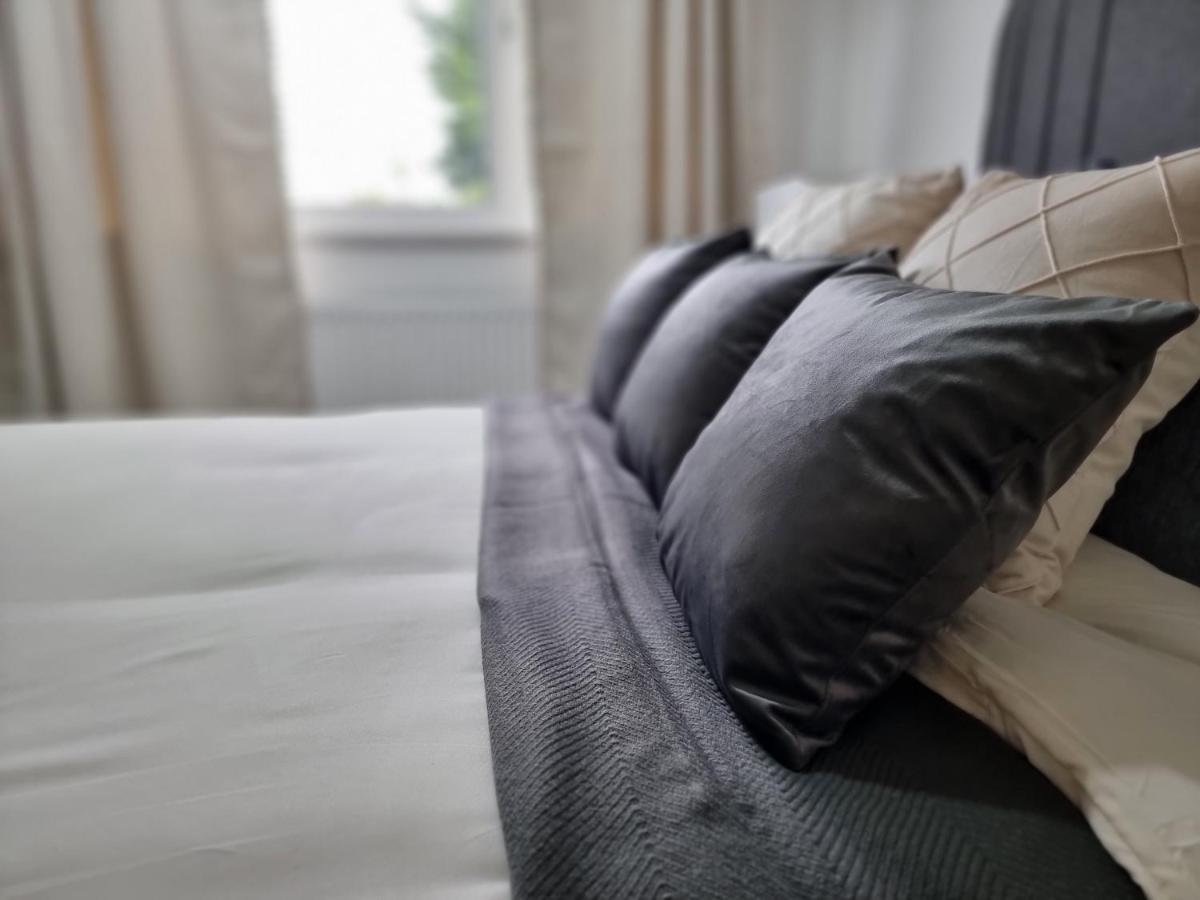 Virexxa Aylesbury Centre Leilighet Eksteriør bilde